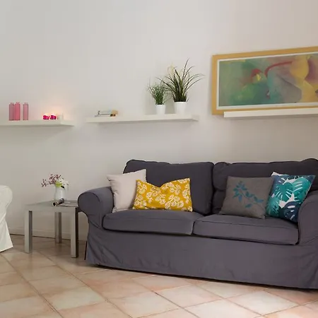 شقة Santonofrio Silver E White