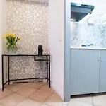 דירה Santonofrio Silver E White רומא