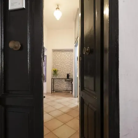 Santonofrio Apartments Silver E White *