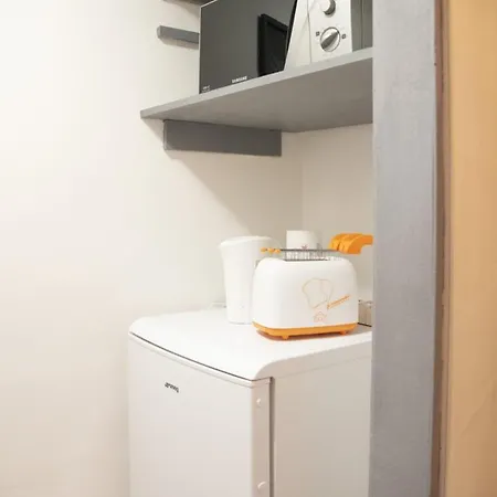 Apartment Santonofrio Apartments Silver E White