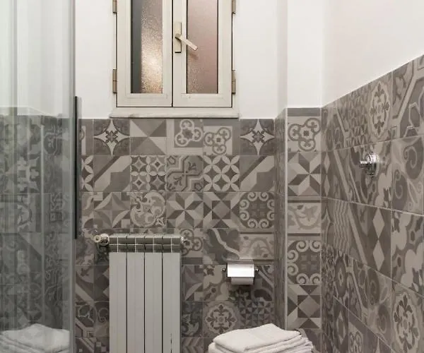 Апартаменты Santonofrio Silver E White Рим