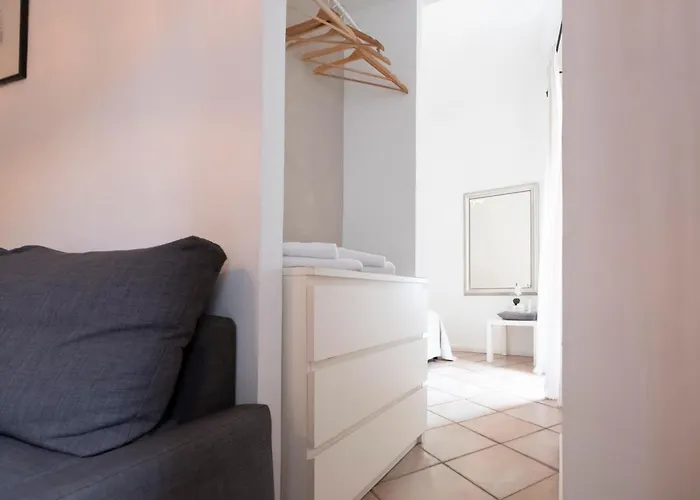 Santonofrio Silver E White Апартаменты Рим