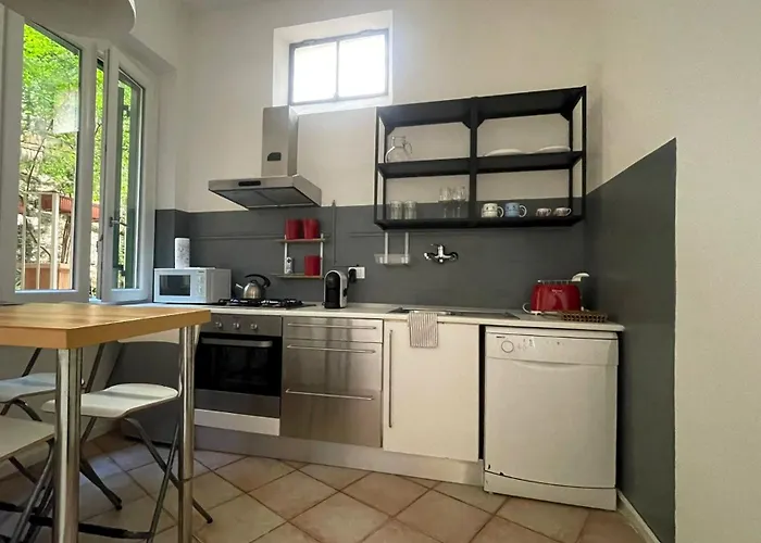 Апартаменты Santonofrio Silver E White